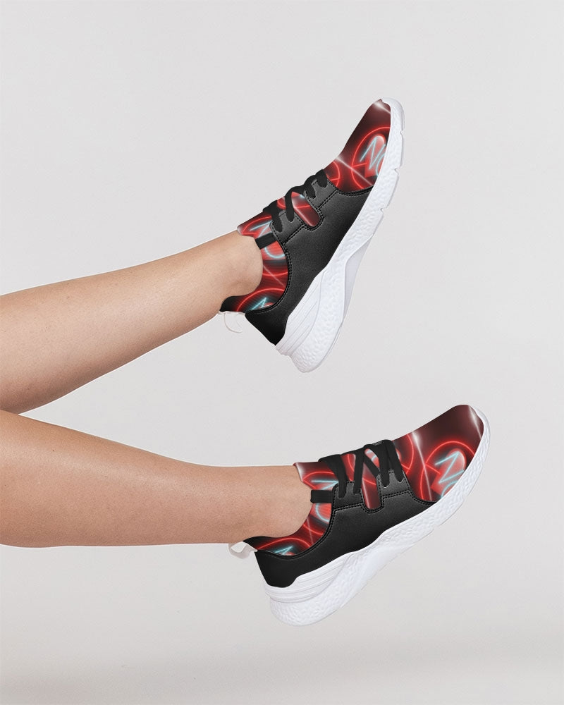 No love 3 Women's Two-Tone Sneaker