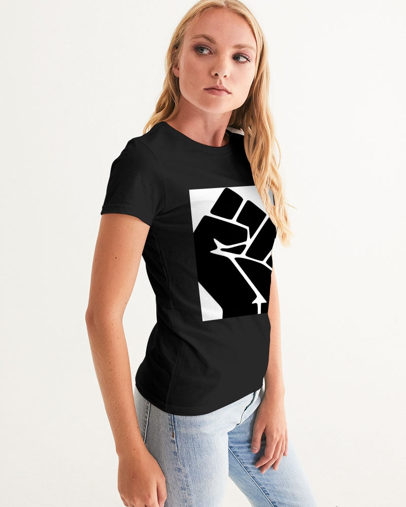 Black lives Women's Graphic Tee