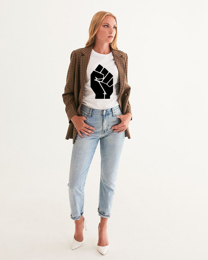 Black lives Women's Graphic Tee