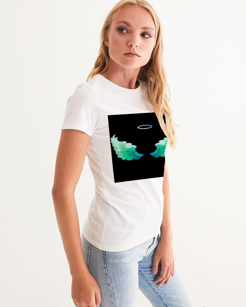 Wing Women's Graphic Tee