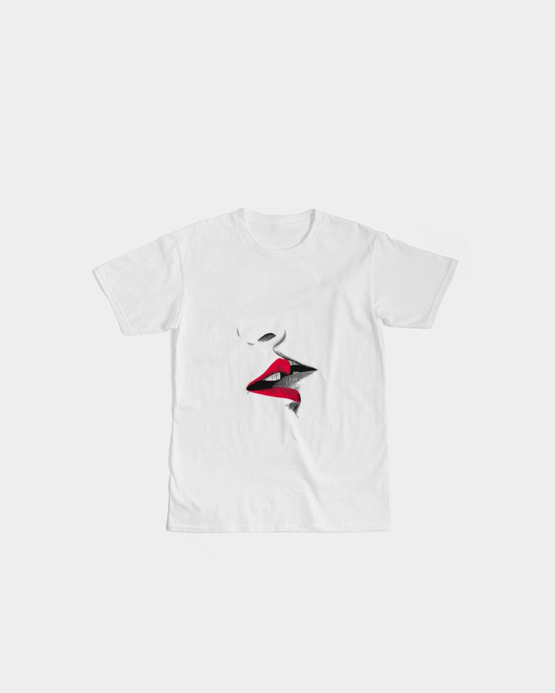 Kiss Me Men's Graphic Tee