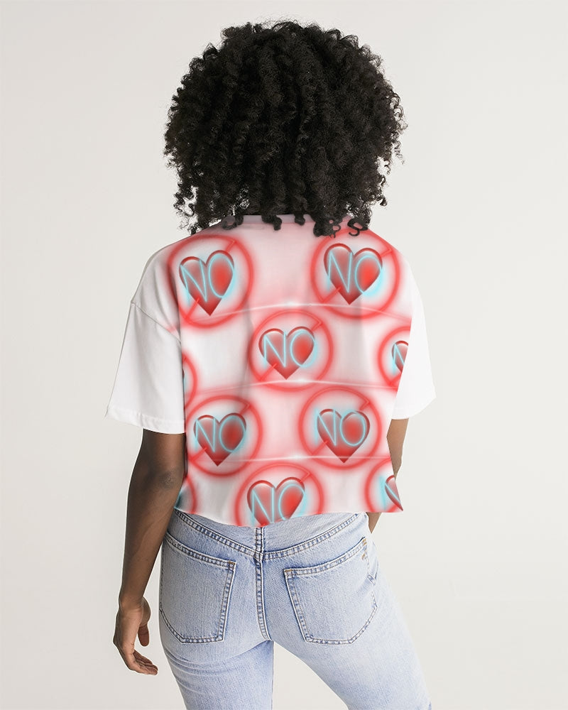 No love 2 Women's Lounge Cropped Tee