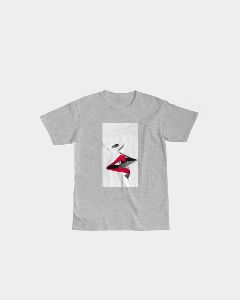 Kiss Me Men's Graphic Tee