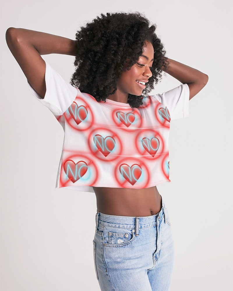No love 2 Women's Lounge Cropped Tee