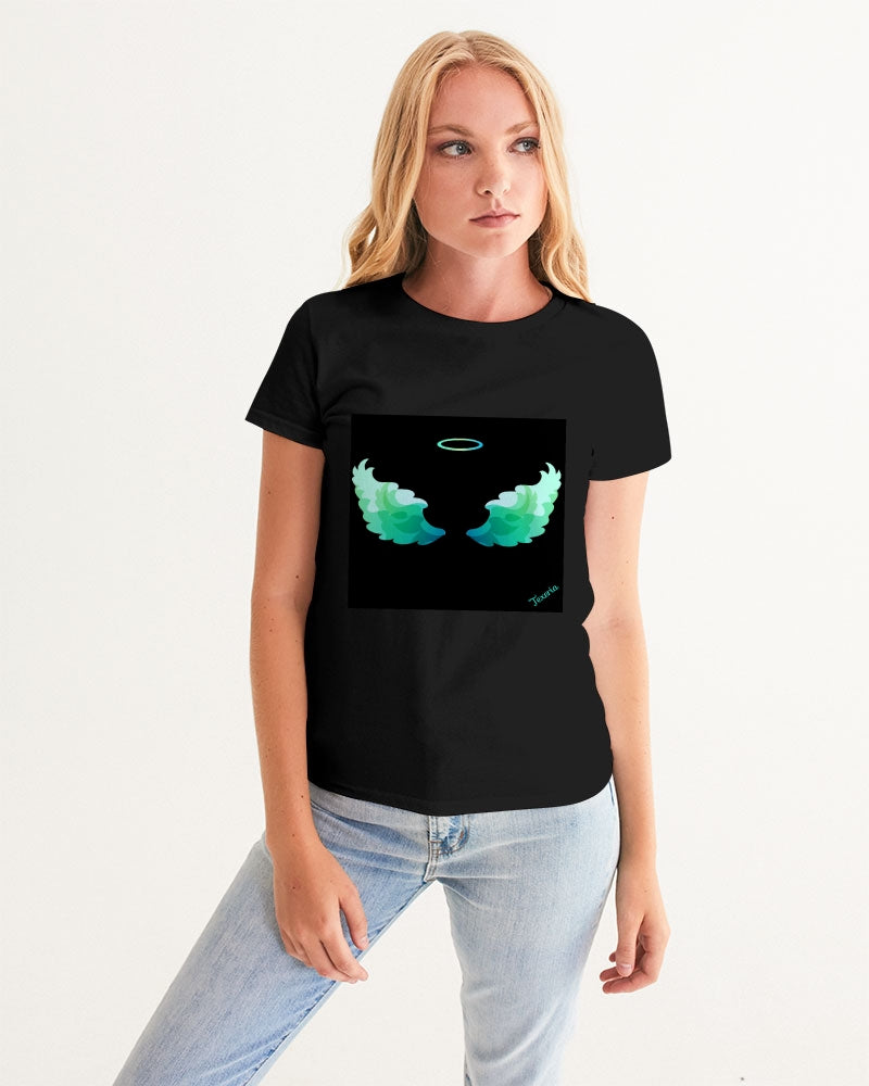 Wing Women's Graphic Tee