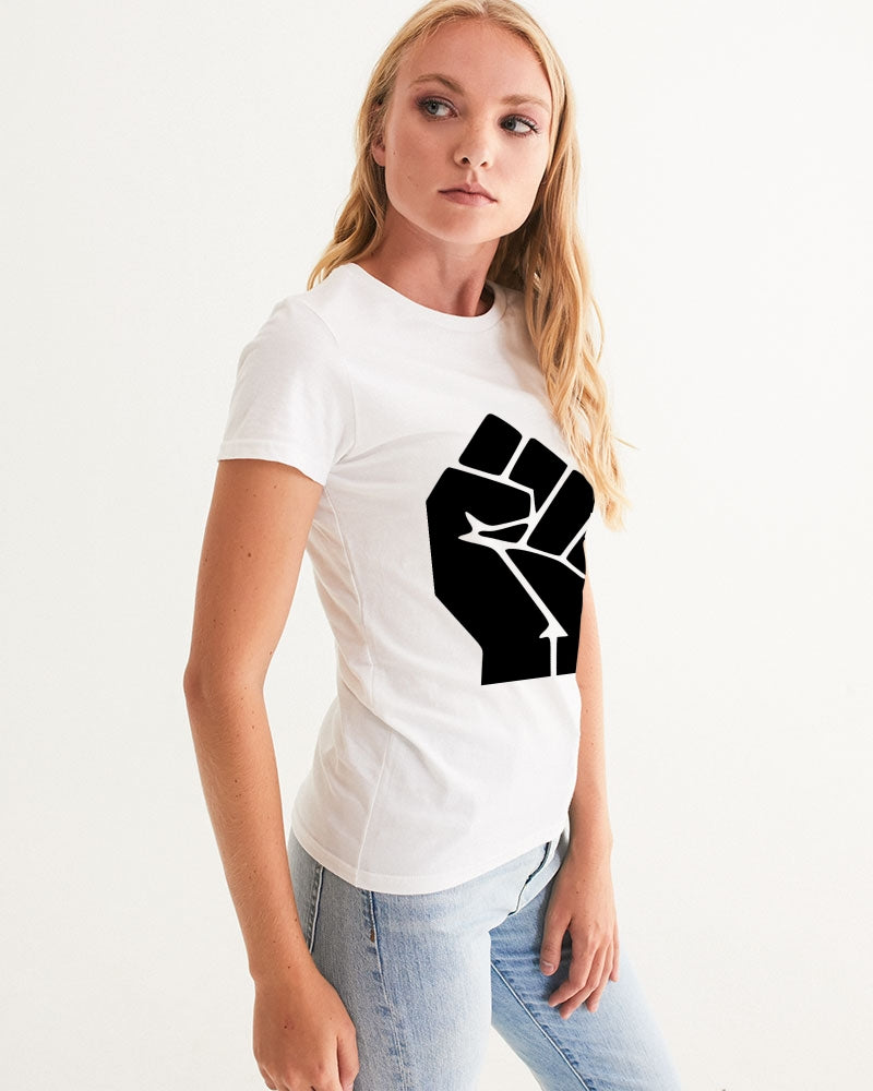 Black lives Women's Graphic Tee