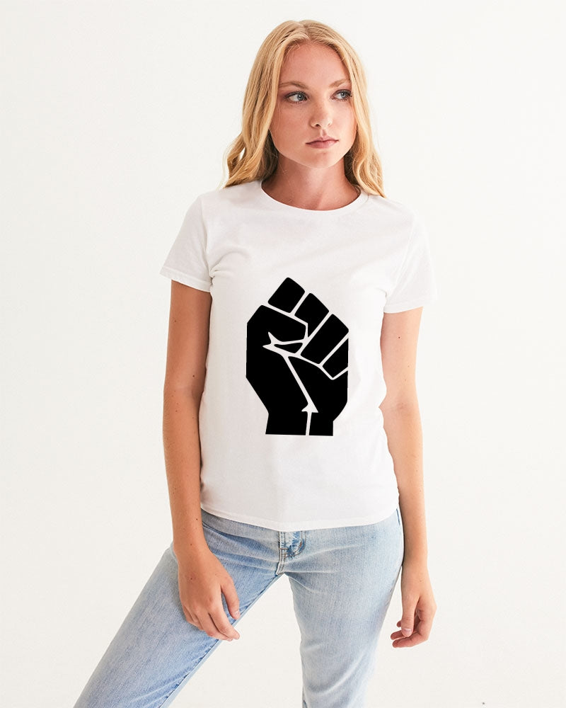 Black lives Women's Graphic Tee