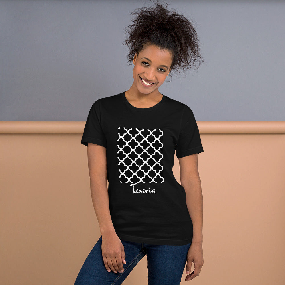 Quatrefoil Plus Size Unisex T-Shirt