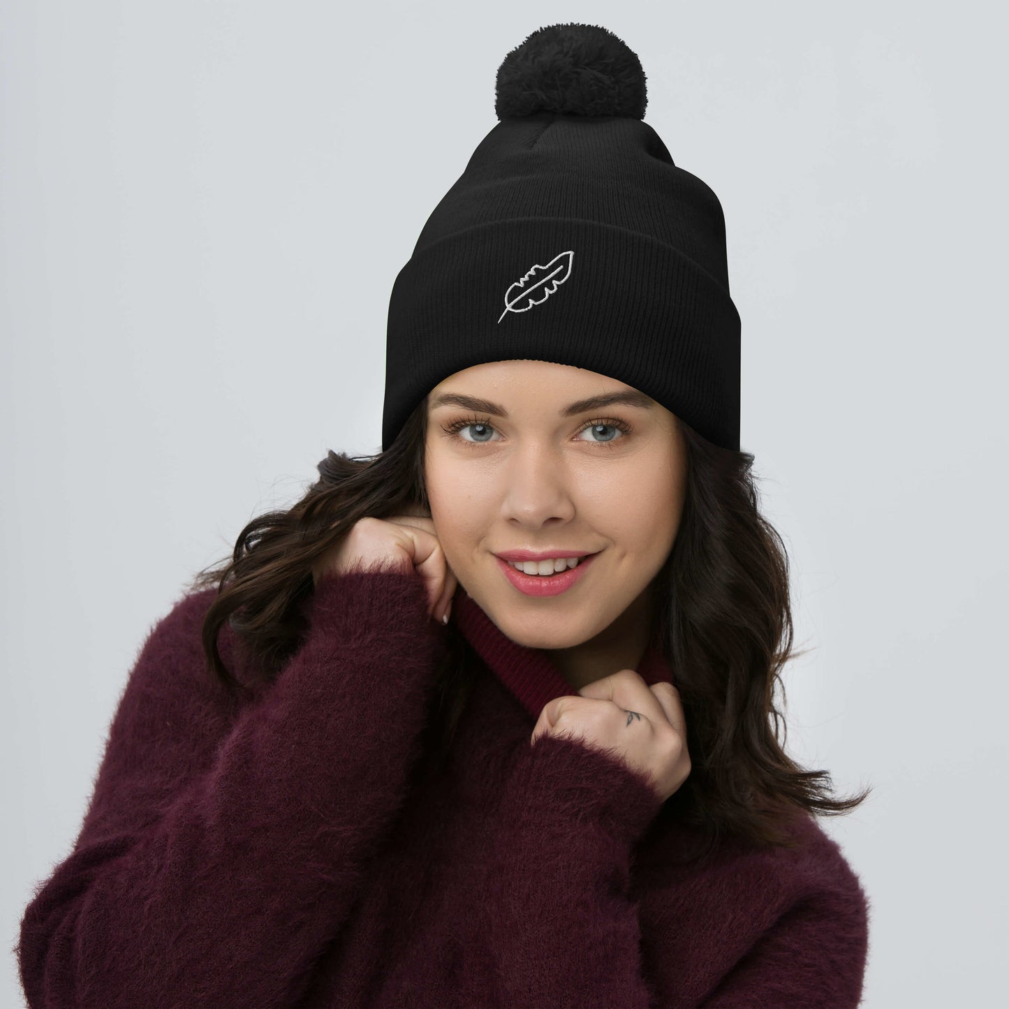 Feather Pom-Pom Beanie (White)