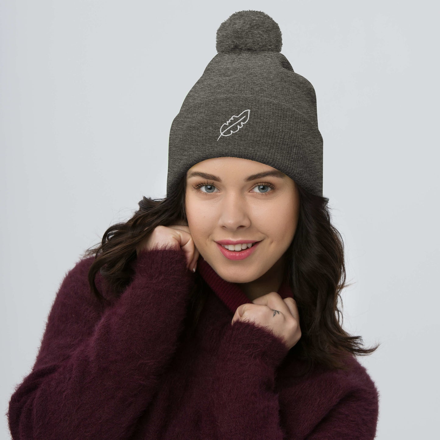 Feather Pom-Pom Beanie (White)