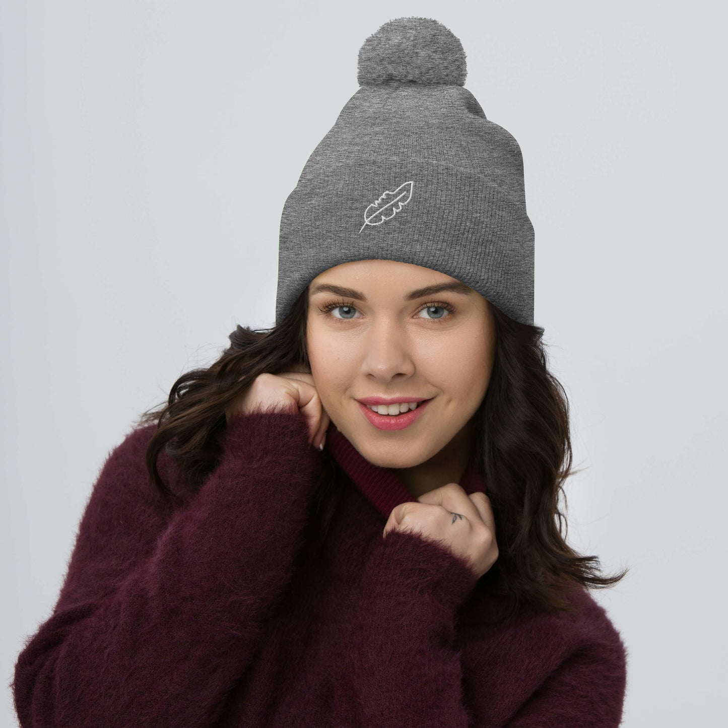 Feather Pom-Pom Beanie (White)